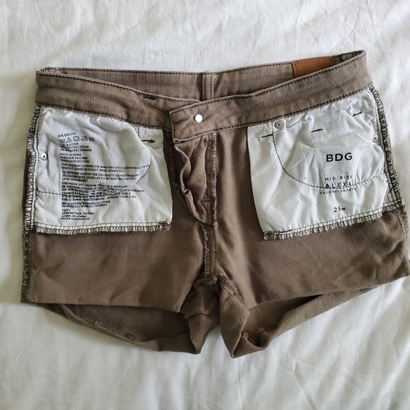 BDG Size 26w Shorts - Picture 4 of 6